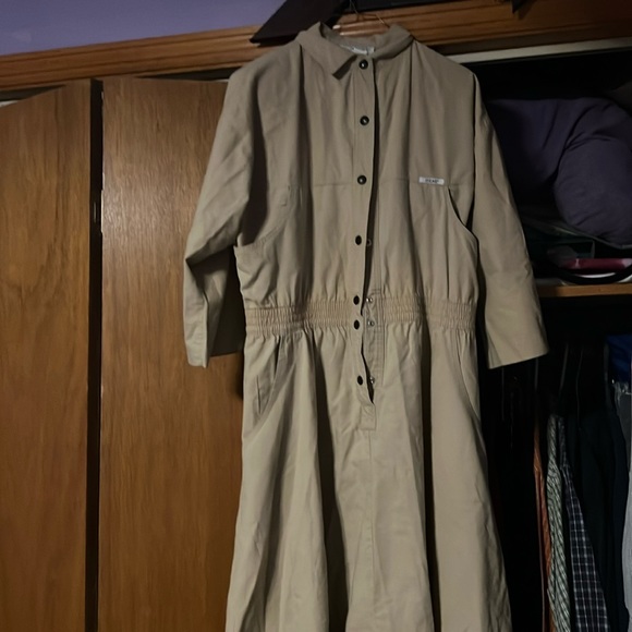 Cute jumpsuit skirt - Picture 1 of 4